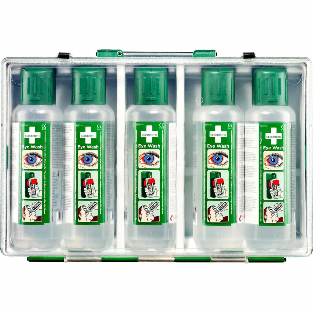 Sterile Eye Wash Solution in Case
